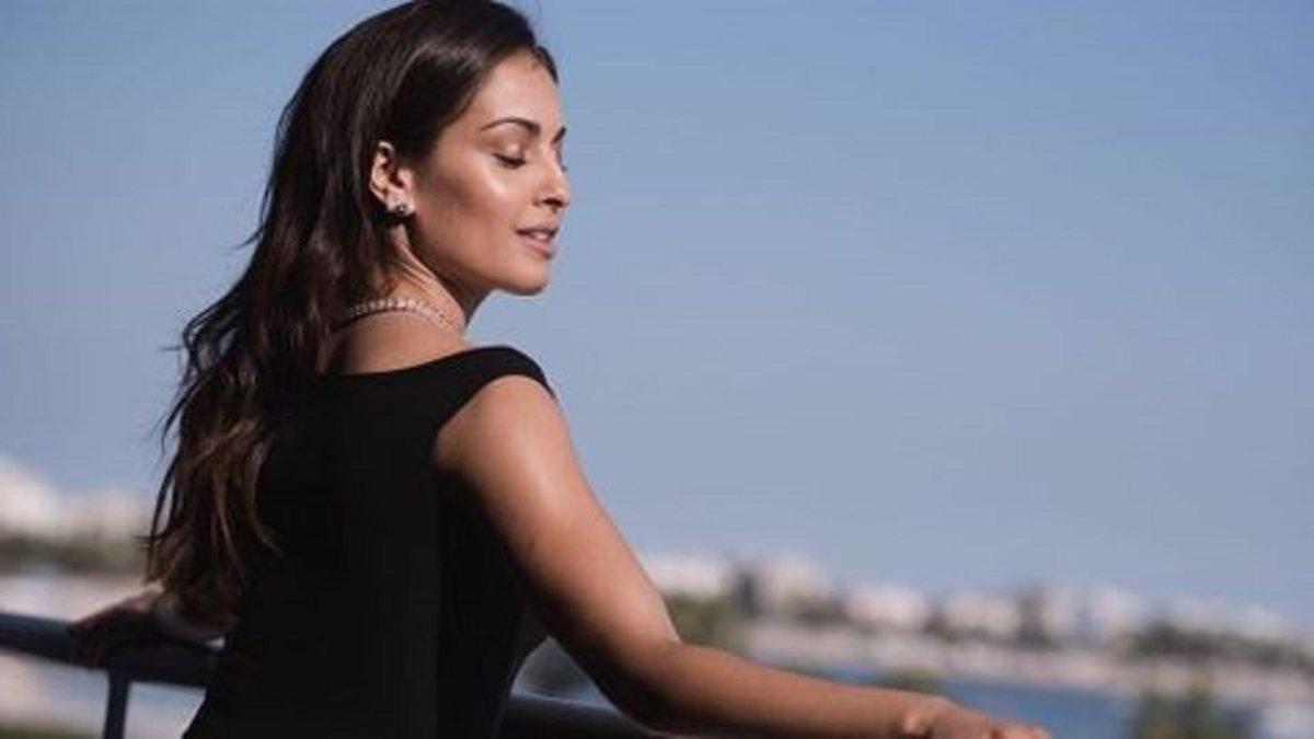 Hiba Abouk Realiza Su Desnudo M S Art Stico Para Instagram