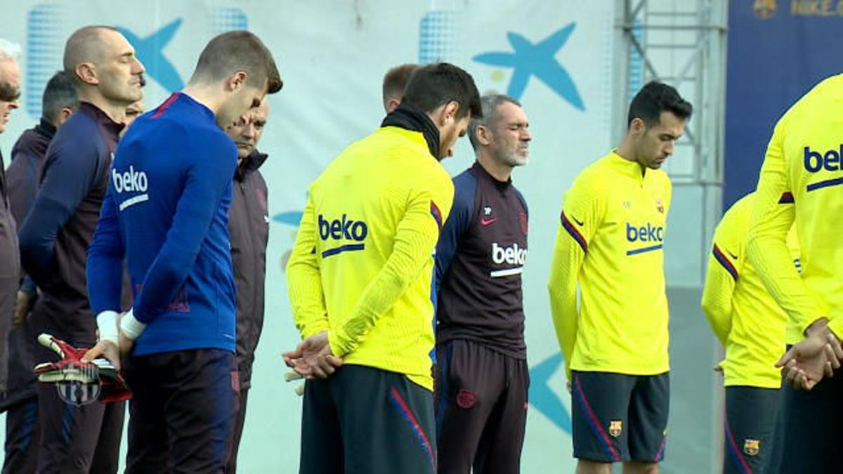 Minuto De Silencio En El Entrenamiento En Memoria De Kobe Bryant