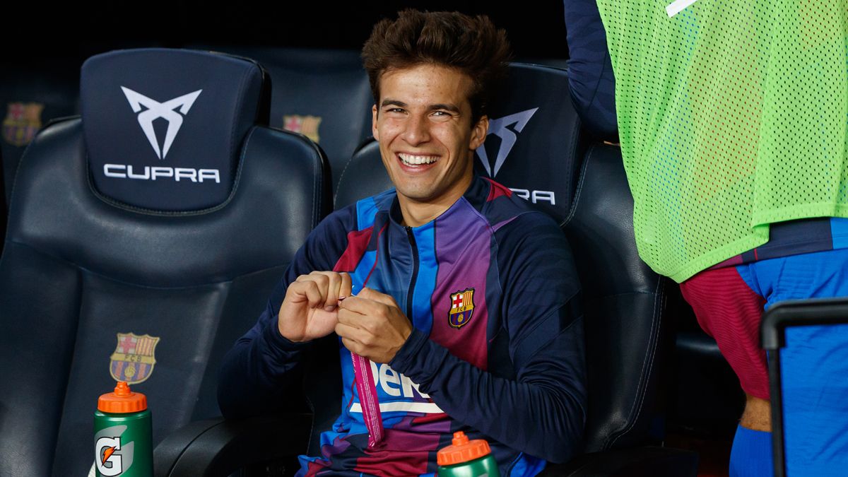 Riqui Puig se queda sin sitio en el Barça