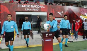El IPD suspendió el fútbol este fin de semana por incidentes con hinchas de Universitario de Deportes El IPD suspendió el fútbol este fin de semana por incidentes con hinchas de Universitario de Deportes