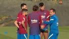 De la arenga a la plantilla del Barça a su charla privada con los capitanes: así fue el primer entreno de Sergi