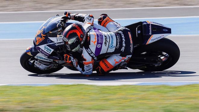 Aron Canet, en el circuito de Le Mans Aron Canet, en el circuito de Le Mans