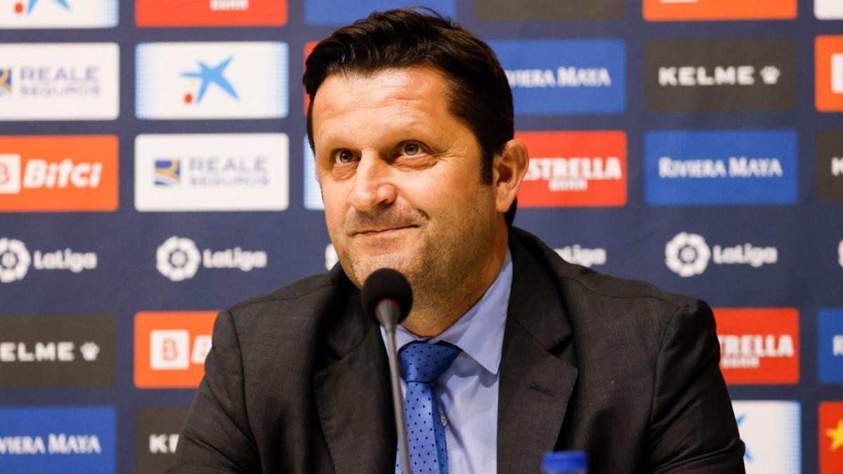 «La plantilla que tenemos hoy es más completa que el 1 de enero»
