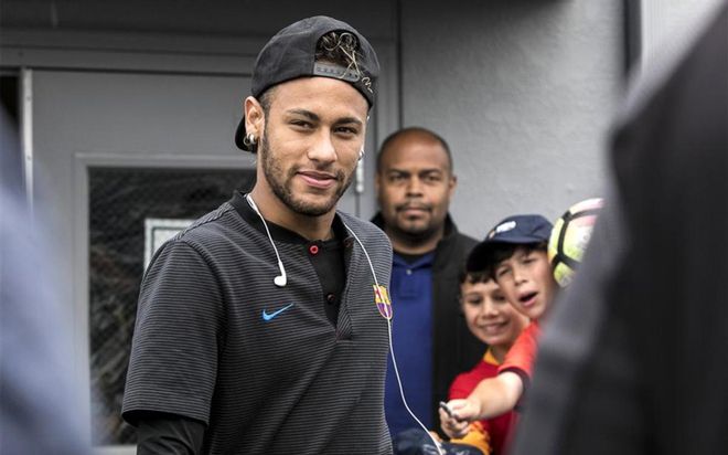 Neymar, la gran atracción del FC Barcelona en la gira por Estados Unidos Neymar, la gran atracción del FC Barcelona en la gira por Estados Unidos