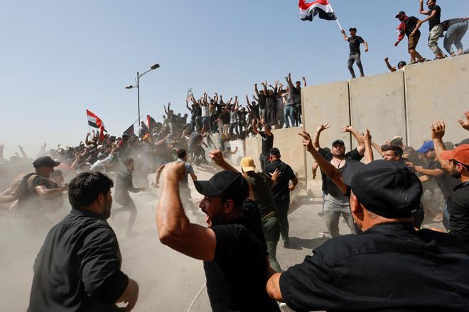 Simpatizantes de Muqtada al Sadr asaltan de nuevo el Parlamento de Irak