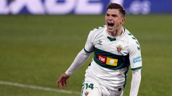 El jugador del Elche Raúl Guti celebra un gol esta temporada. El jugador del Elche Raúl Guti celebra un gol esta temporada.