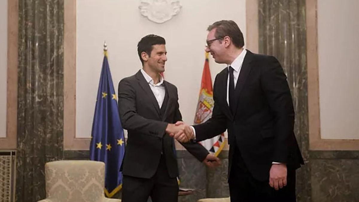 Djokovic y el presidente Vukic