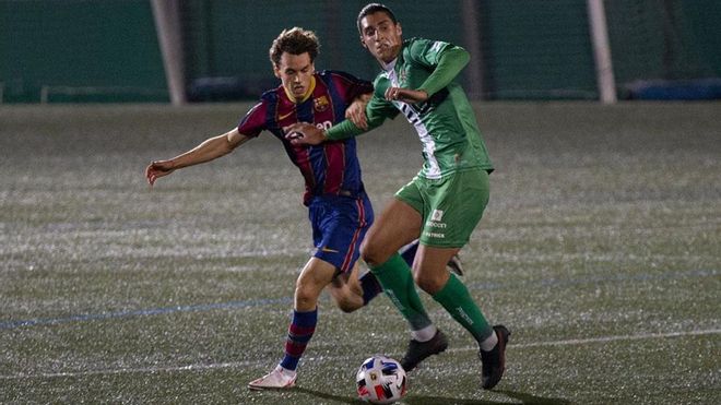 Jandro Orellana reaparece en una temporada que está siendo complicada para el de Gavà Jandro Orellana reaparece en una temporada que está siendo complicada para el de Gavà