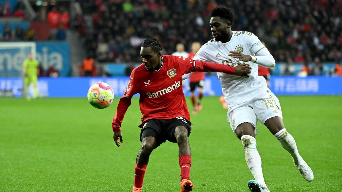 Bayern Múnich | La renovación de Davies, un objeto prioritario para el Bayern Bayern Múnich | La renovación de Davies, un objeto prioritario para el Bayern