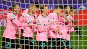 Los jugadores del Barça vistieron de rosa en el José Zorrilla
