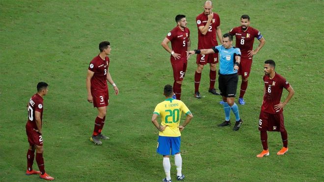 Brasil se estrelló contra Venezuela y el VAR Brasil se estrelló contra Venezuela y el VAR