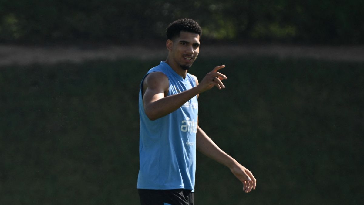 Ronald Araujo encabezará la convocatoria de Uruguay