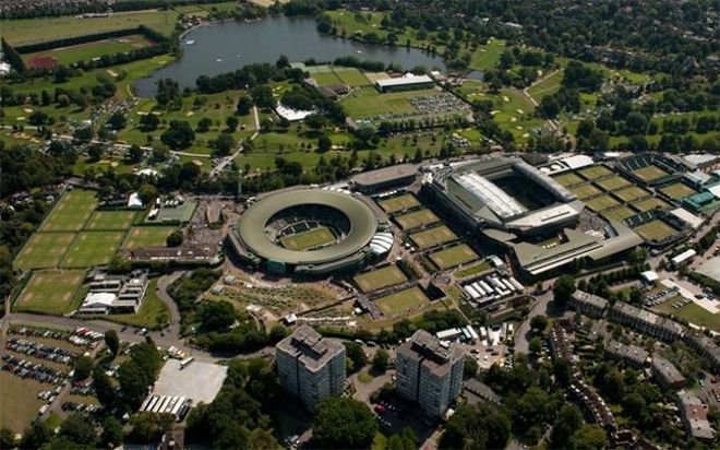Vista panorámica de las instalaciones de Wimbledon. Vista panorámica de las instalaciones de Wimbledon.