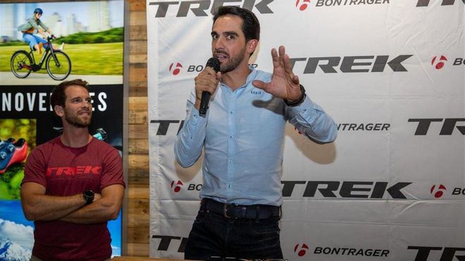 Percance doméstico de Alberto Contador y lesión. Percance doméstico de Alberto Contador y lesión.