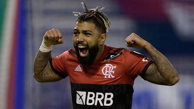 Gabigol conmemora el gol de penalti marcado al Vélez Gabigol conmemora el gol de penalti marcado al Vélez