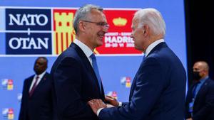Joe Biden y Jens Stoltenberg,, en la Cumbre de la OTAN en Madrid.