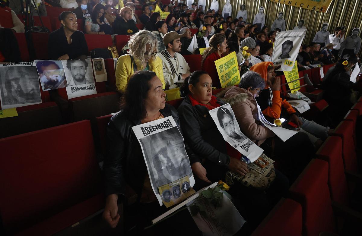 Simpatizantes del partido Unión Patriótica. Simpatizantes del partido Unión Patriótica.