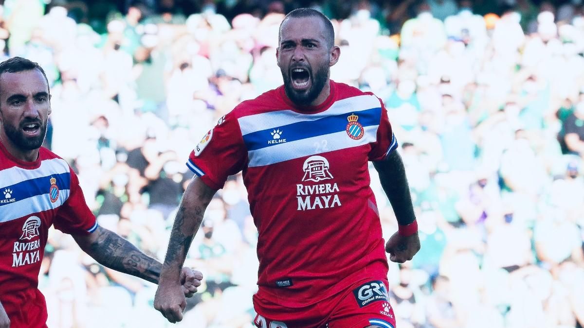 Aleix Vidal celebra su tanto frente al Betis Aleix Vidal celebra su tanto frente al Betis
