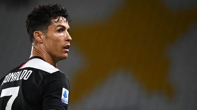 Cristiano Ronaldo ha bebido el elixir de la eterna juventud Cristiano Ronaldo ha bebido el elixir de la eterna juventud