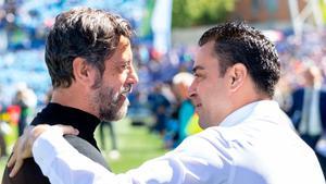 Quique Sánchez Flores responde a Xavi Hernández: Tenemos un césped precioso