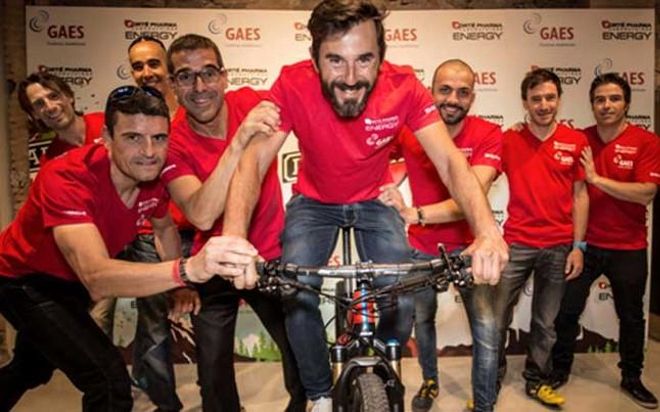 Equipo Imparables para la BC Bike Race 2015 Equipo Imparables para la BC Bike Race 2015