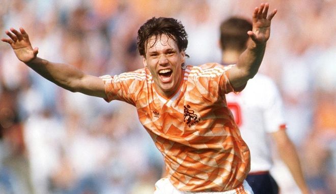 Van Basten fue el máximo anotador del torneo con 5 goles Van Basten fue el máximo anotador del torneo con 5 goles