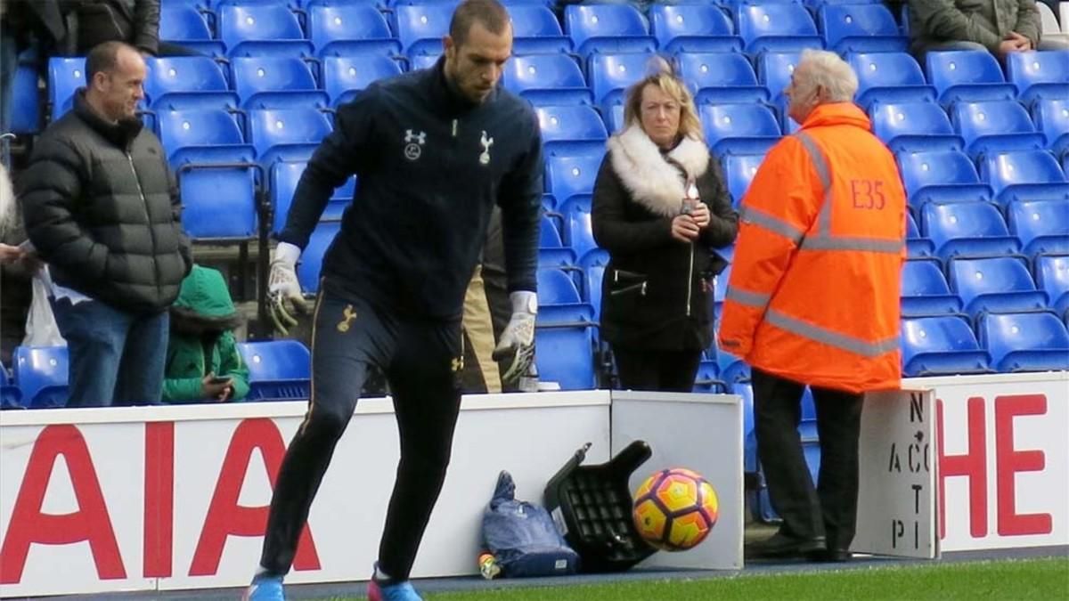 Pau López deberá incorporarse a la pretemporada del Espanyol mientras no se concrete su traspaso al Tottenham Pau López deberá incorporarse a la pretemporada del Espanyol mientras no se concrete su traspaso al Tottenham