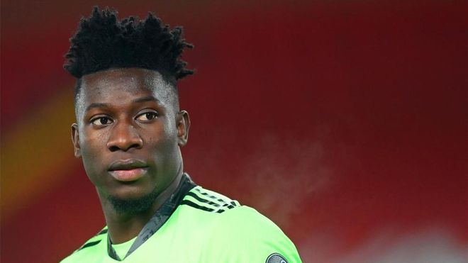 Onana, durante un partido de Champions con el Ajax Onana, durante un partido de Champions con el Ajax