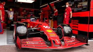 Leclerc, en el monoplaza de Ferrari en Mónaco