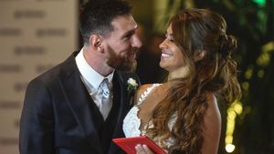Leo Messi y Antonella Roccuzzo el día de su boda, 30 de junio de 2017 Leo Messi y Antonella Roccuzzo el día de su boda, 30 de junio de 2017