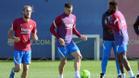 Mingueza, Lenglet y Umtiti en un entrenamiento del FC Barcelona