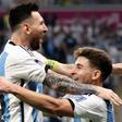 La celebración de Messi y Julián Álvarez