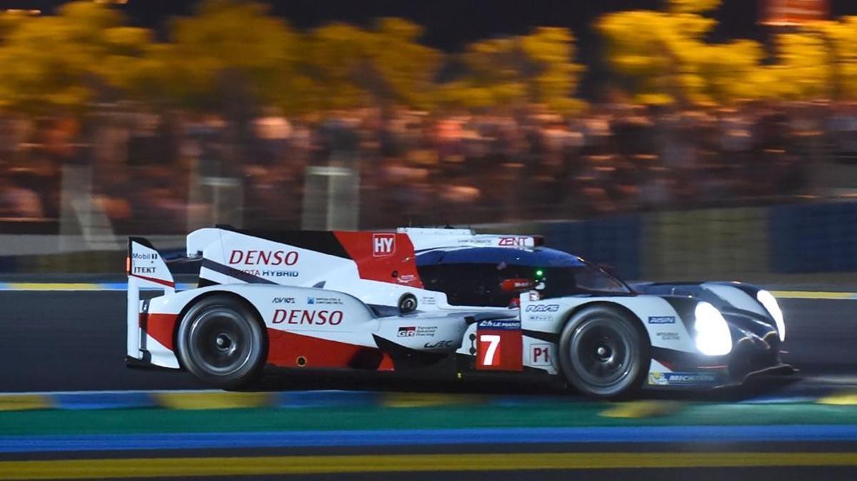 Toyota presenta tres coches en su objetivo para ganar Le Mans