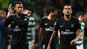 Dani Alves tomó partido a favor de Neymar Dani Alves tomó partido a favor de Neymar