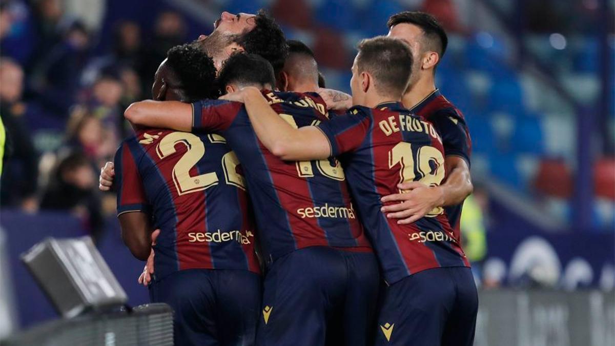 Resumen, goles y highlights del Levante 1 - 0 Málaga de la jornada 18 de LaLiga Smartbank