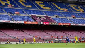 La imagen de la grada vacía del Camp Nou