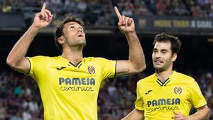 FC Barcelona - Villarreal: Pedraza abrió el marcador en el Camp Nou