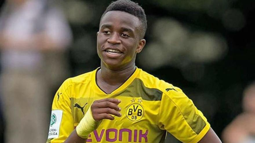 Moukokos Wunsch zu ihrem 18. Geburtstag