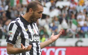 Giorgio Chiellini puede ser baja definitiva para el Juventus-Barça de la Champions 2014-15 Giorgio Chiellini puede ser baja definitiva para el Juventus-Barça de la Champions 2014-15