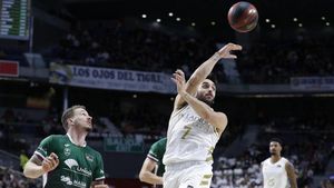 Unicaja y Real Madrid se miden por el título copero Unicaja y Real Madrid se miden por el título copero