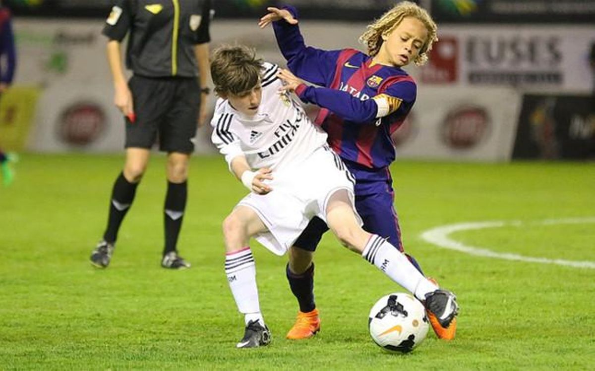 Xavi Simons en una imagen del partido contra el Real Madrid en el MIC15 Xavi Simons en una imagen del partido contra el Real Madrid en el MIC15