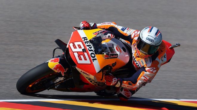 Márquez durante la jornada en Sachsenring Márquez durante la jornada en Sachsenring