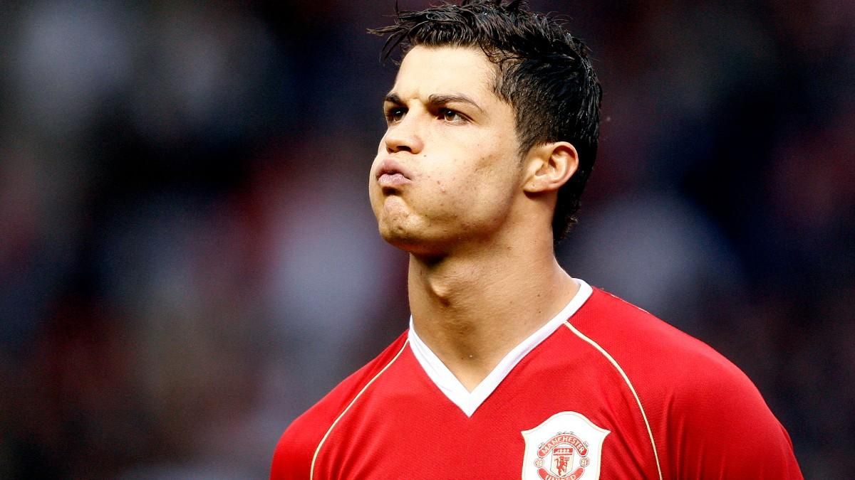 Cristiano Ronaldo con la camiseta del United Cristiano Ronaldo con la camiseta del United