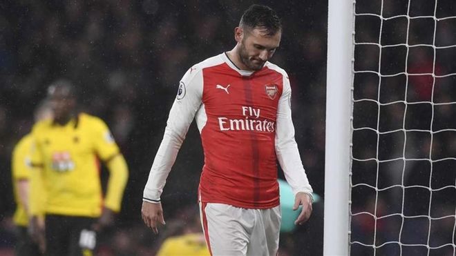 Lucas Pérez apenas ha tenido oportunidades en el Arsenal Lucas Pérez apenas ha tenido oportunidades en el Arsenal
