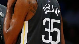 Kevin Durant, una decisión errática detrás de otra para el mejor anotador de la NBA