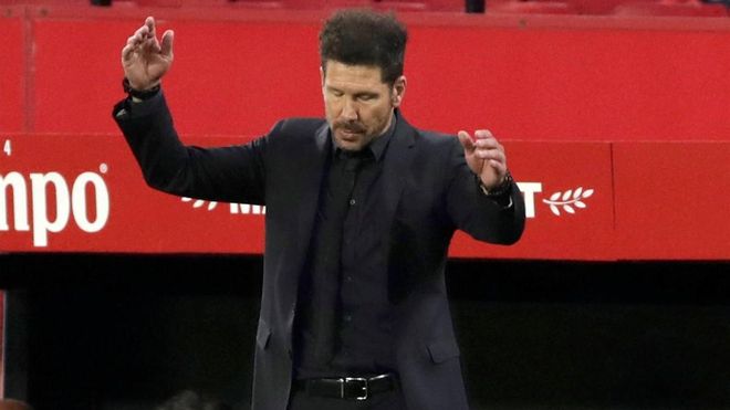 Simeone frustrado ante el Sevilla Simeone frustrado ante el Sevilla