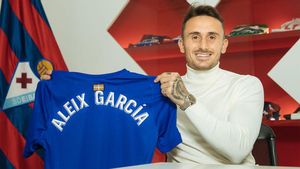 Aleix Gracía ya es jugador del Eibar Aleix Gracía ya es jugador del Eibar