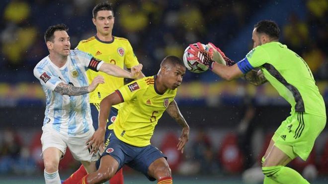 Argentina ha vencido a Chile en 12 de sus últimos 20 enfrentamientos en competiciones oficiales Argentina ha vencido a Chile en 12 de sus últimos 20 enfrentamientos en competiciones oficiales