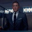 Daniel Craig como James Bond.