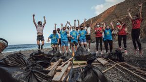 Los atletas de Salomon realizan acción de plogga en La Gomera Los atletas de Salomon realizan acción de plogga en La Gomera
